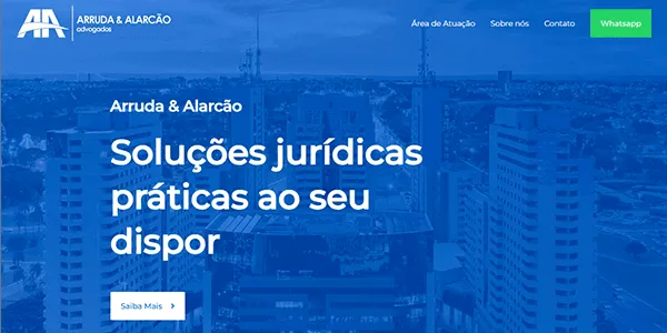 Página inicial do site Arruda & Alarcão Advogados
